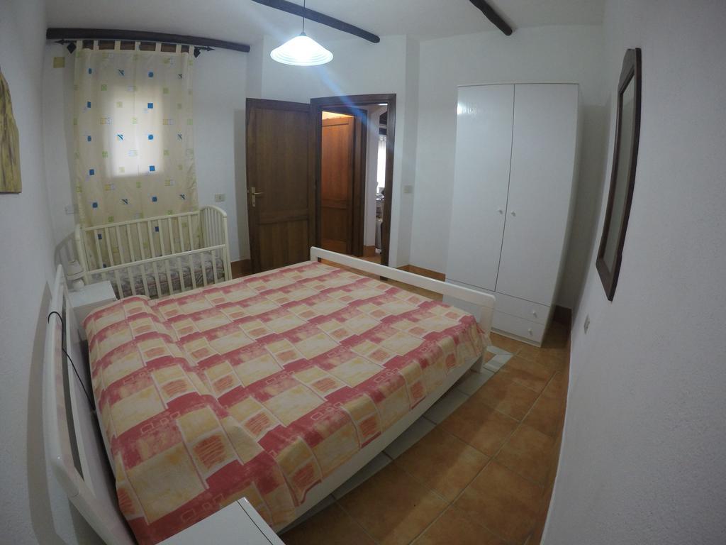 Appartamenti Con Vista Panoramica Санта-Мария-Наварезе Экстерьер фото